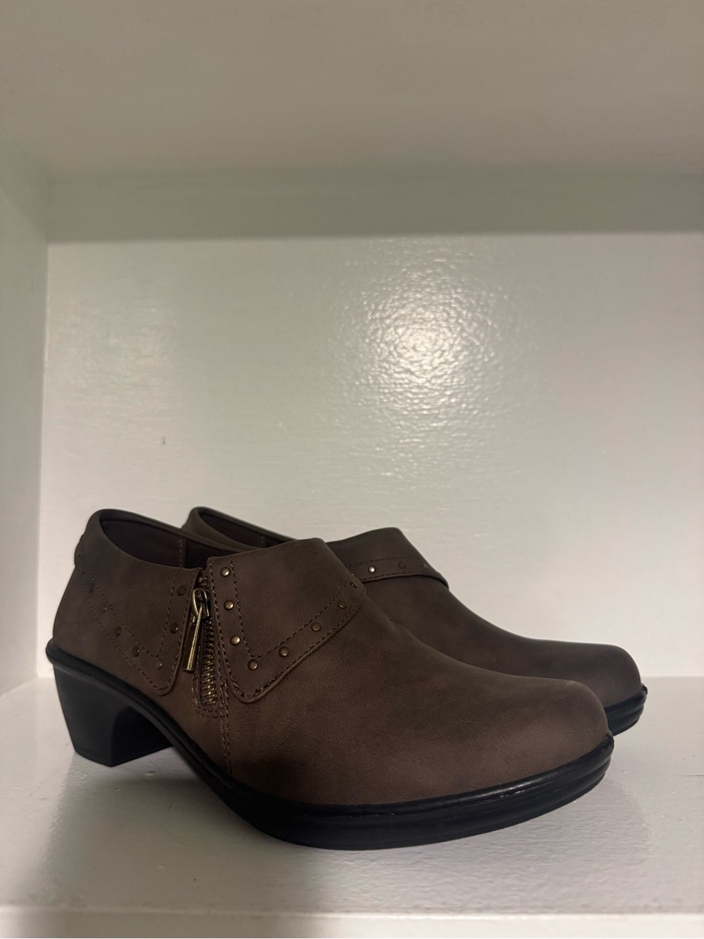 Easy Street Comfort Wave Brown Bootie – Women’s Size 9WW – Block Heel
